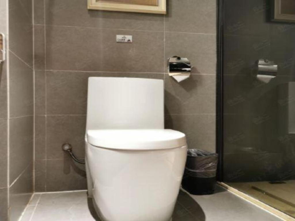T Social Hotel Guangzhou Railway Station Branch Экстерьер фото