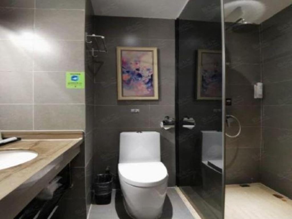 T Social Hotel Guangzhou Railway Station Branch Экстерьер фото