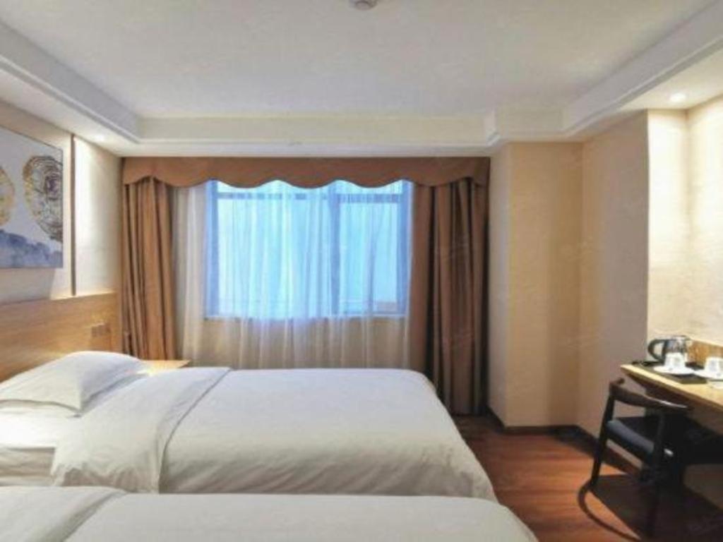 T Social Hotel Guangzhou Railway Station Branch Экстерьер фото